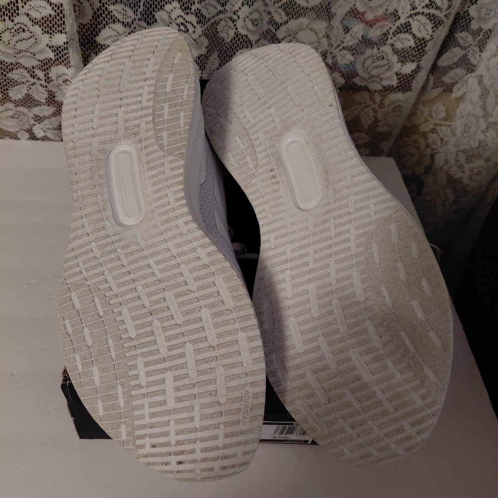 Adidas RunFalcon 5 Women Size 9 Triple White Sneakers EC Excellent Athletic Sho - Picture 6 of 9